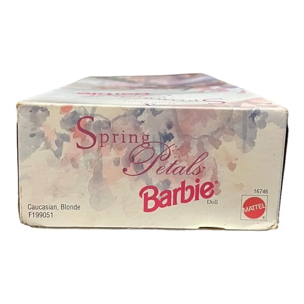 Barbie Spring Petals Barbie Blonde Avon Exclusive 1996 Mattel 16746 New NIB
